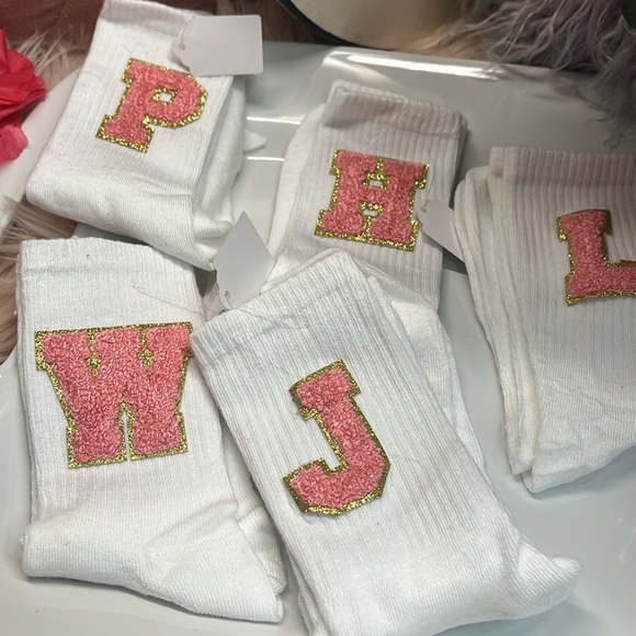 GIRLS VARSITY LETTER SOCKS - Picture 2 of 5